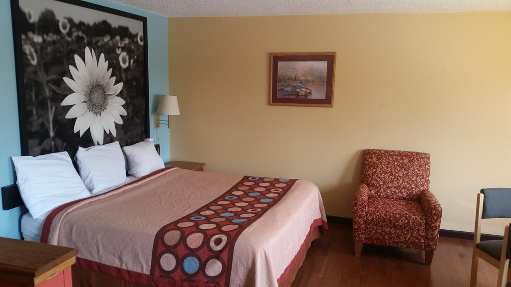 Super 8 By Wyndham Baltimore/Essex Area Kültér fotó