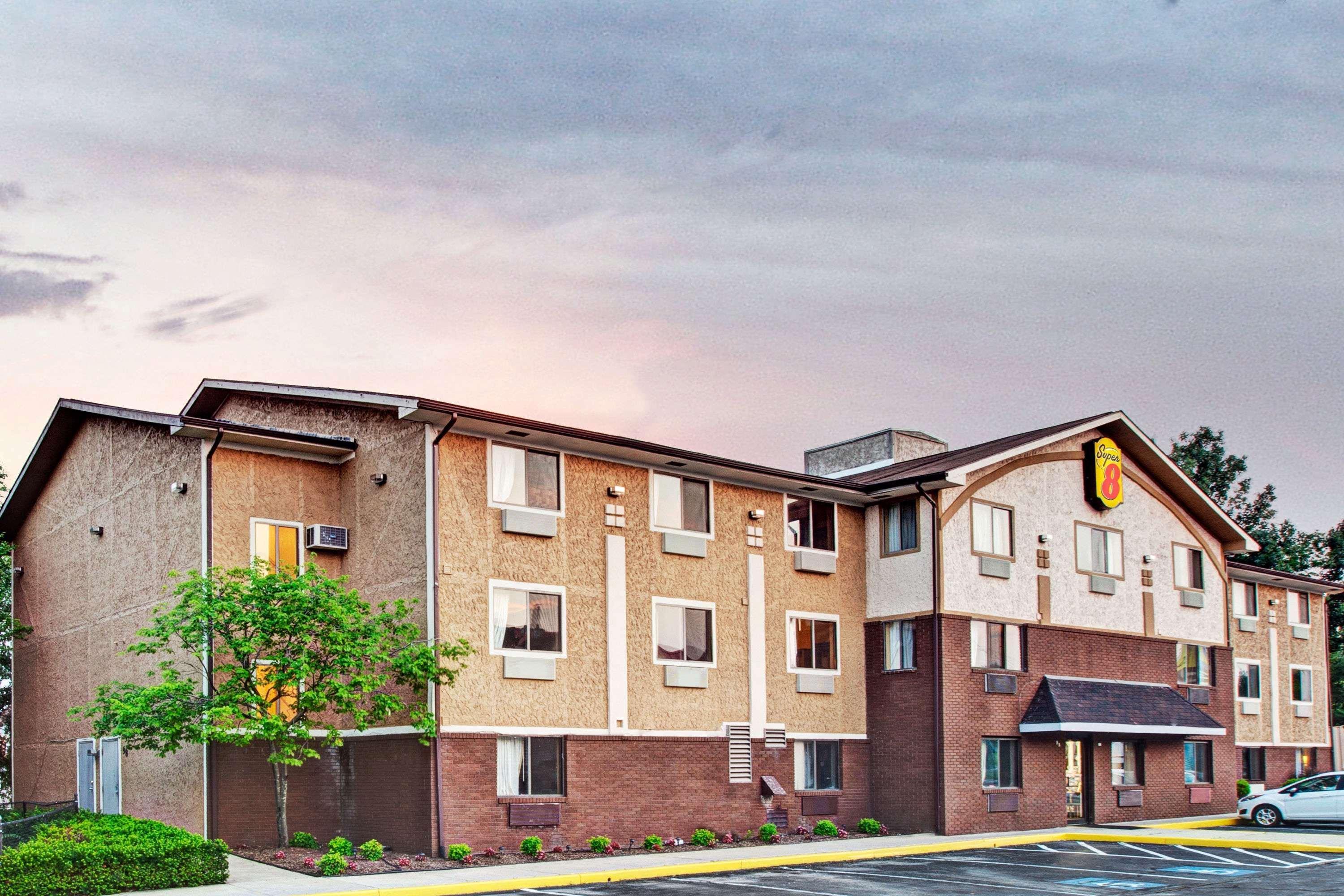 Super 8 By Wyndham Baltimore/Essex Area Kültér fotó