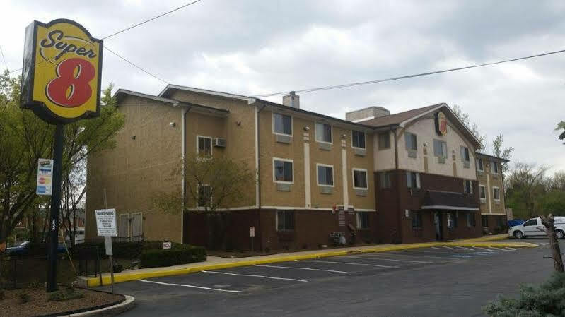 Super 8 By Wyndham Baltimore/Essex Area Kültér fotó